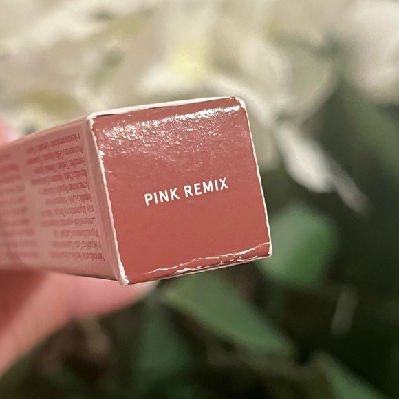 ONE/SIZE • LIP SNATCHER PRECISION LIP FILLER PENCIL • PINK REMIX - Picture 3 of 7